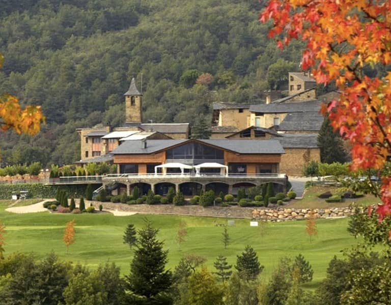 Golf in Andorra Golf Soldeu, Ordino and Xixerella, Kokono Rentals