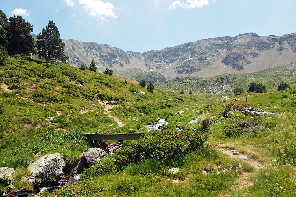 The Highest Points and Mountains Peaks in Andorra Kokono Rentals. Pic de l'Estanyó