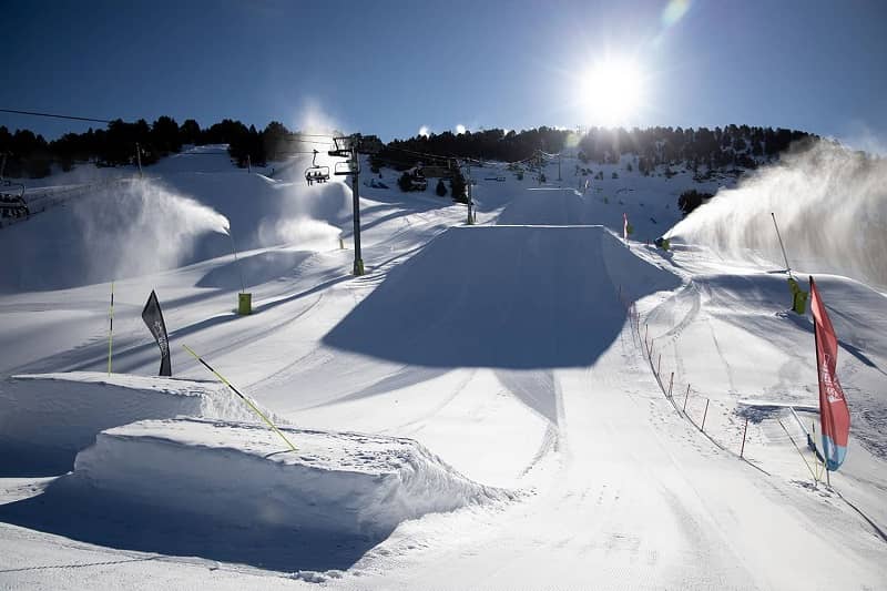 The El Tarter ski sector with its snowpark.