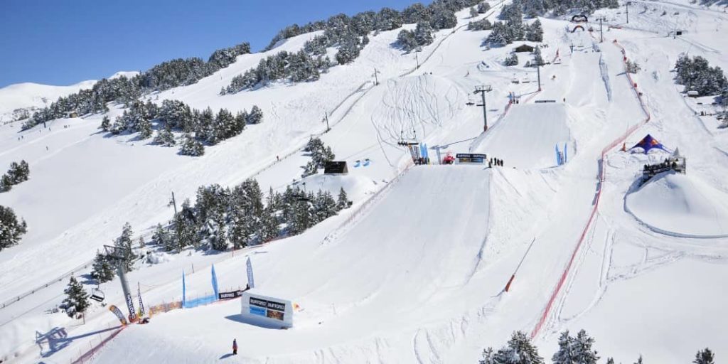 Snowboarding & Freestyle Snowparks in Grandvalira