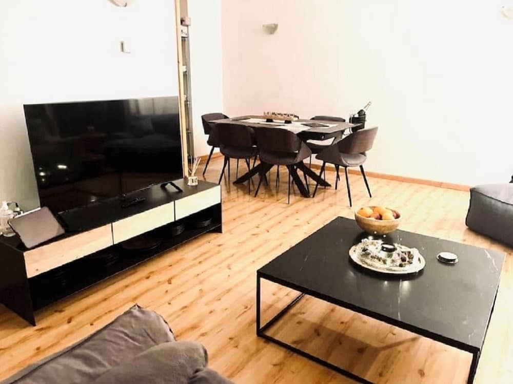 kokono-vacation-rental-apartment-andorra-tv