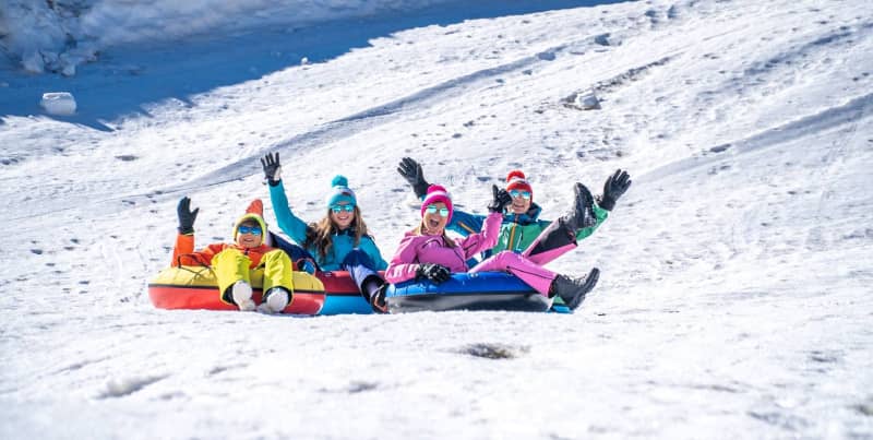Snow Tubbing Andorra con familìa